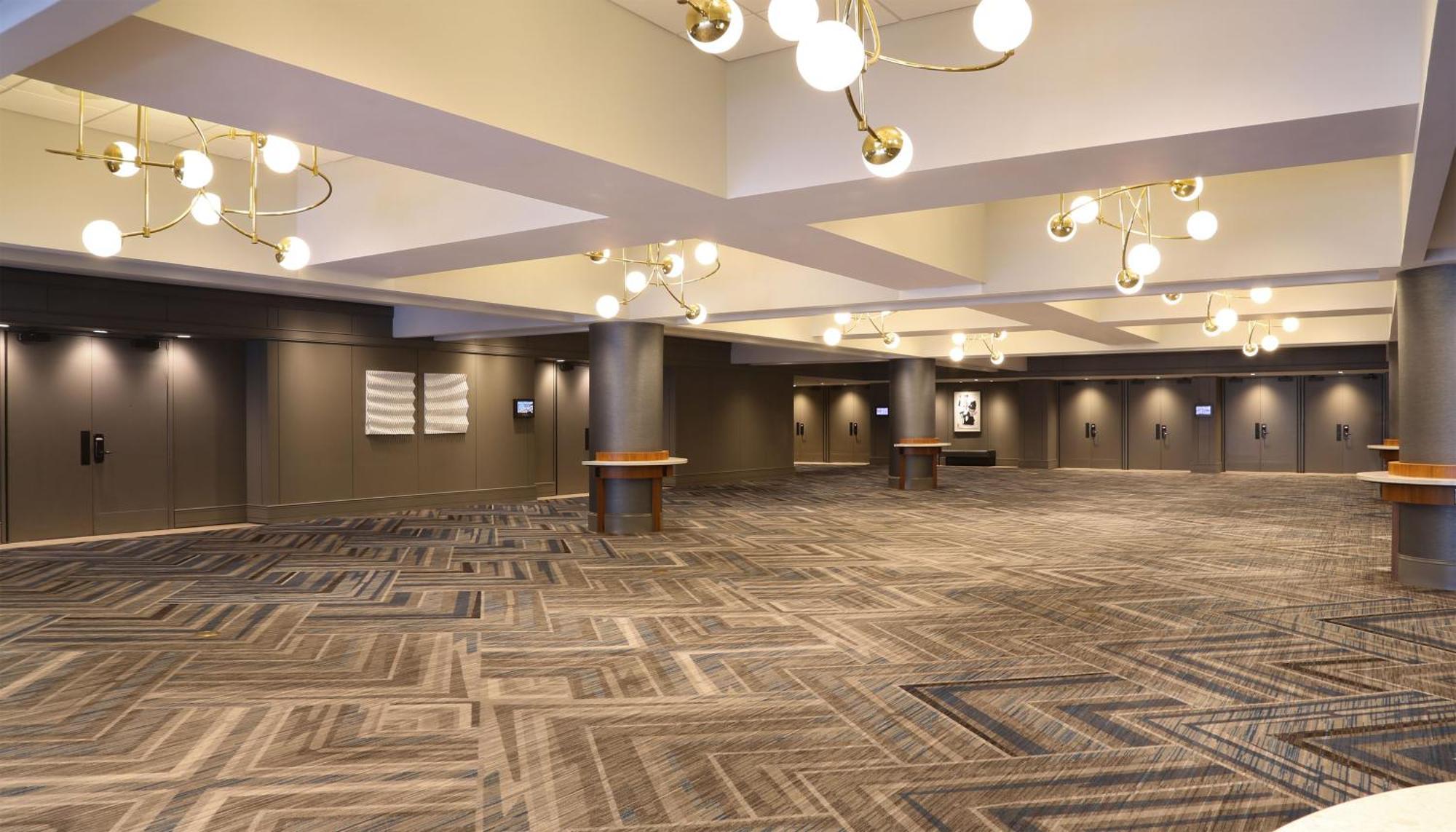 Hotel Crowne Plaza Atlanta Perimeter At Ravinia By Ihg Dunwoody Exterior foto